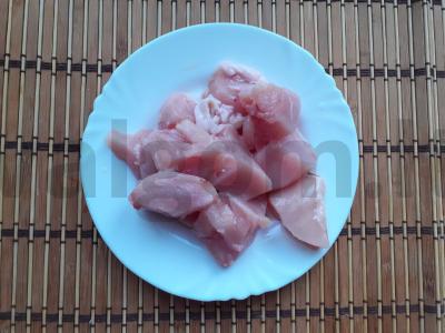 Vištienos šašlykai su pomidorų tyrė ir prieskoniais Žingsnis 1