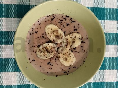 Šokoladinė-bananinė manų košė pagrindine nuotrauka