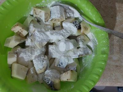 Salotas „Lazzat“ su baklažanais ir kalendra Žingsnis 1