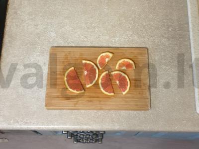 Greipfrutų arbata su mėtomis Žingsnis 1