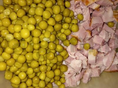 Salotos su žirniais ir šonine namuose Žingsnis 3