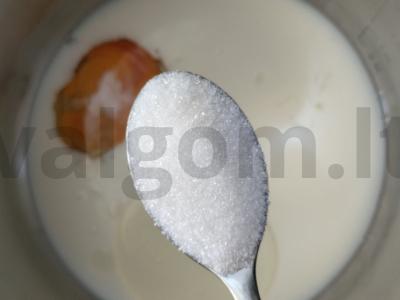 Švelnūs bananų blynai Žingsnis 2