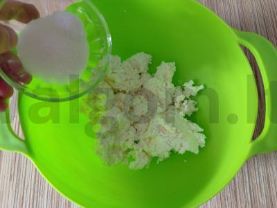 Varškės gnocchi su ištirpintu sviestu Žingsnis 2