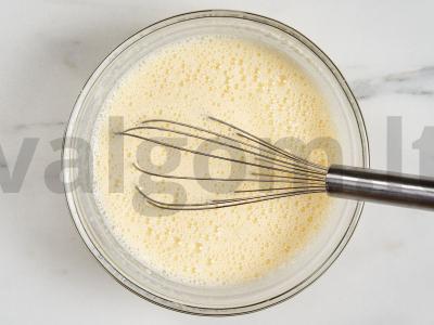 Kiaušinių ritinys su faršu orkaitėje Žingsnis 1