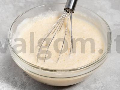 Purūs azijietiškas omletas mikrobangų krosnelėje Žingsnis 5