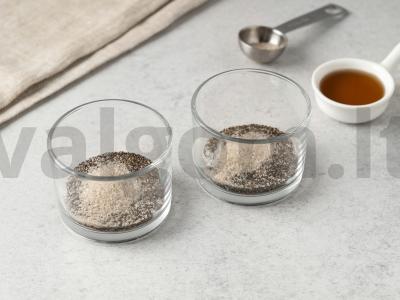 Čia pudingas su goji uogomis ir kokosų pienu Žingsnis 2