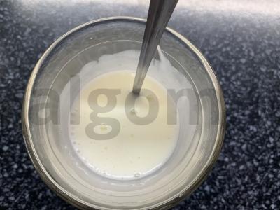 Kefyro pyragas su mėlynėmis Žingsnis 2