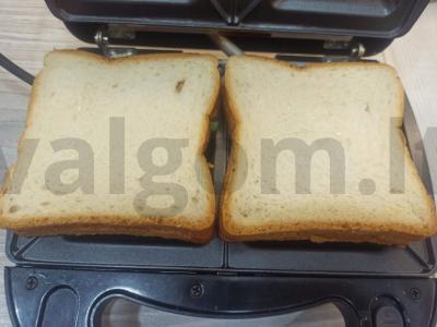 Šilti sumuštiniai su padažu ir žolelėmis Žingsnis 5