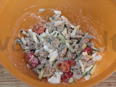 Aštrus salotas su marinuota kiauliena ir daržovėmis Žingsnis 8