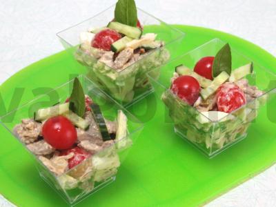 Aštrus salotas su marinuota kiauliena ir daržovėmis Žingsnis 9