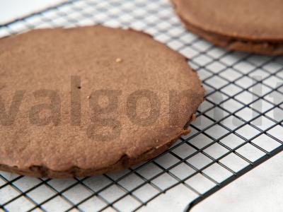 Braškinių-šokoladinis tortas Žingsnis 4