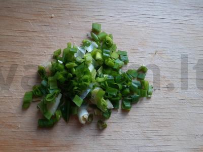 Salotos su baltaisiais pupelėmis, sūriu ir sausainiais Žingsnis 2