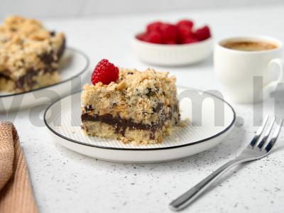 Sausainiai su šokoladiniu kremu pagrindine nuotrauka