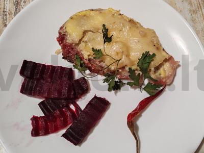 Mėsa „Prancūziškai“ su ananasų gabaliukais pagrindine nuotrauka