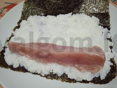 Keptas ritinys su tunu ir varškės sūriu Žingsnis 2