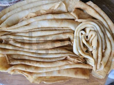 Blynai su karamelizuota kriauše ir dorblu padažu Žingsnis 4