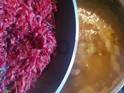 Nuostabus mėsos borščas Žingsnis 10