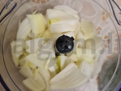 Mėsos apkepas su makaronais iš kukurūzų ir ryžių miltų Žingsnis 2