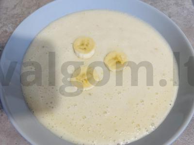 Bananų manka per 15 minučių pagrindine nuotrauka