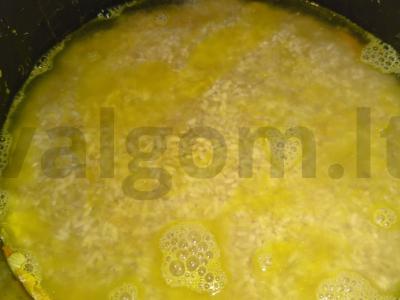 Rudųjų ryžių plovas su kiauliena lėtoje viryklėje Žingsnis 5