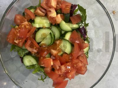 Daržovių salotas su rukola ir avokadu Žingsnis 3