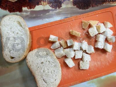 Salotas su pupelėmis ir marinuotais agurkais Žingsnis 5