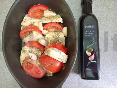 Keptas suluguni su pomidorais, česnaku ir itališkais prieskoniais Žingsnis 5