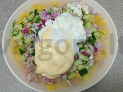 Okroška su šonine ir raudonuoju svogūnu ant kvass Žingsnis 10