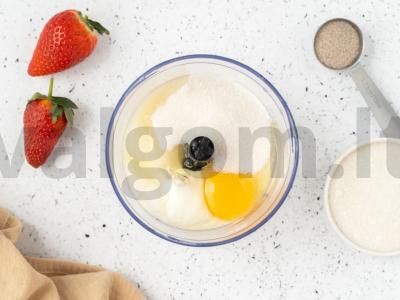 Keksiukas su braškėmis Žingsnis 3