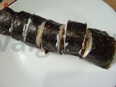 Rulonai su upėtakiu, agurku ir varškės sūriu Žingsnis 6