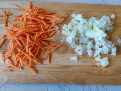 Beigluteniai vamzdiniai makaronai „Po-flotiski“ Žingsnis 1