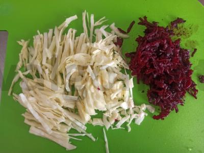 Salotas su kiaušiniu ir daržovėmis Žingsnis 3