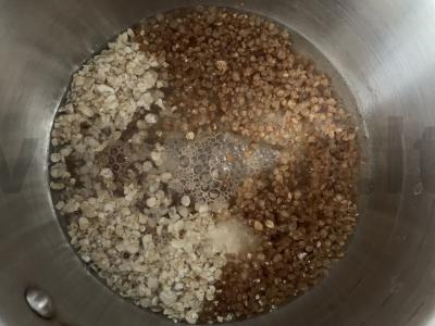 Grikių ir avižų košė su grietinėlėmis Žingsnis 2