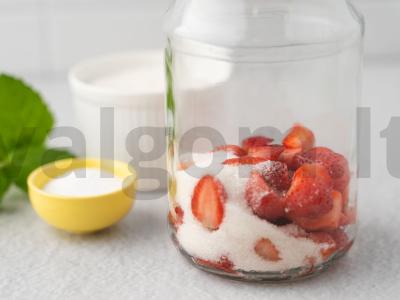 Braškinių kompotas žiemai Žingsnis 2