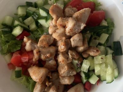 Daržovių ir vištienos filė salotas Žingsnis 6