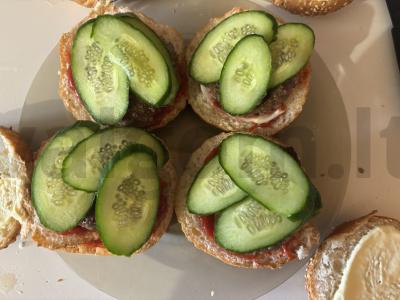 Namų burgeriai su sultingomis jautienos kotletėmis Žingsnis 12