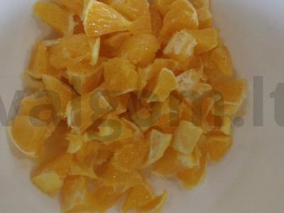 Saldus vaisių salotas su jogurtu Žingsnis 2