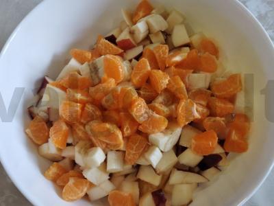 Saldus vaisių salotas su jogurtu Žingsnis 5