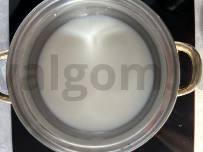 Avižinė košė su saldžiuoju pienu Žingsnis 1