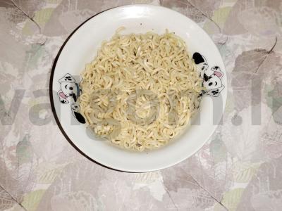 Greito paruošimo makaronų patiekalas „Minutka“ Žingsnis 4