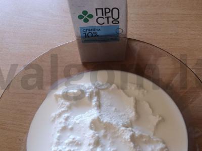 Varškės desertas su apelsinu ir uogomis Žingsnis 2