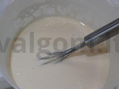 Plonos blynai su braškėmis Žingsnis 5