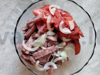 Greitas salotas su dešra ir pupelėmis Žingsnis 4