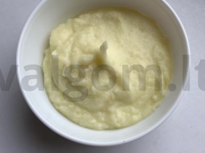 Švelnus bulvių piurė su keptu svogūnu Žingsnis 5