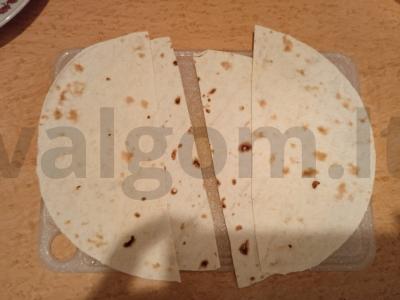 Sūrio ir žolelių trikampiai Žingsnis 2