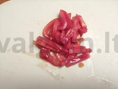 Salotas su rūkytomis šoninėmis „Raudona kepuraitė“ Žingsnis 2