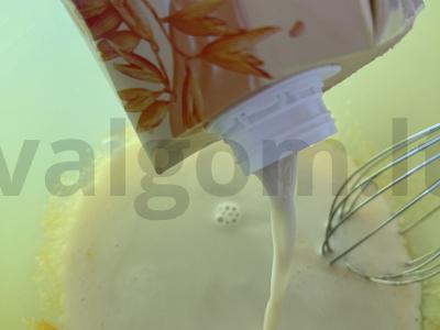 Avižiniai-vaniliniai blynai su kremu-medumi Žingsnis 2