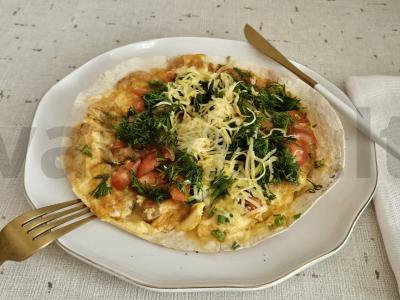 Sotūs pusryčiai ant lavašo per 10 minučių pagrindine nuotrauka