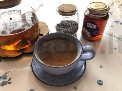 Arbata su levandomis ir medumi Žingsnis 6