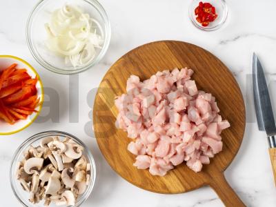 Keksadija su vištiena ir grybais Žingsnis 1